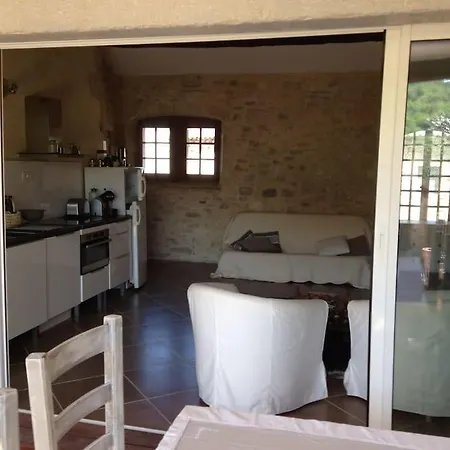 Daire Rooftop Avec Jacuzzi Dans Chateau Laval-Saint-Roman