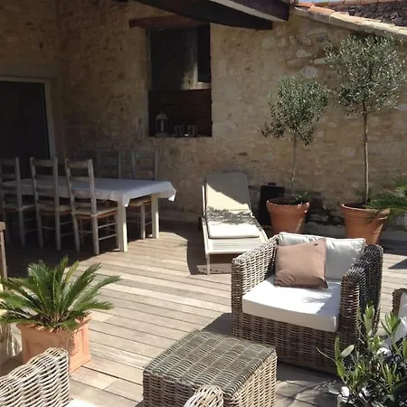 Rooftop Avec Jacuzzi Dans Chateau *